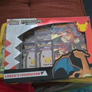 Pokemon Lance's Charizard V Trading Card Set - Red and Blue